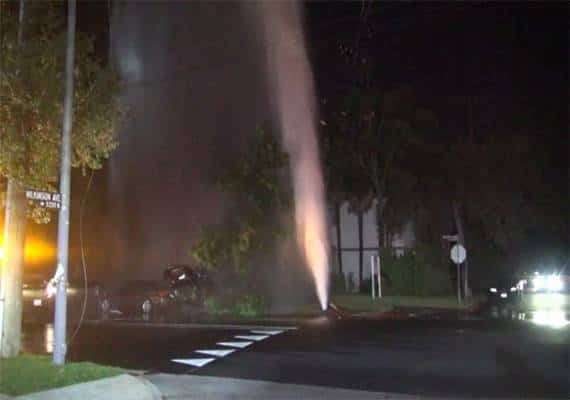 לוס אנג'לס: תאונת דרכים הובילה להפסקת חשמל באזור ואלי וילג'