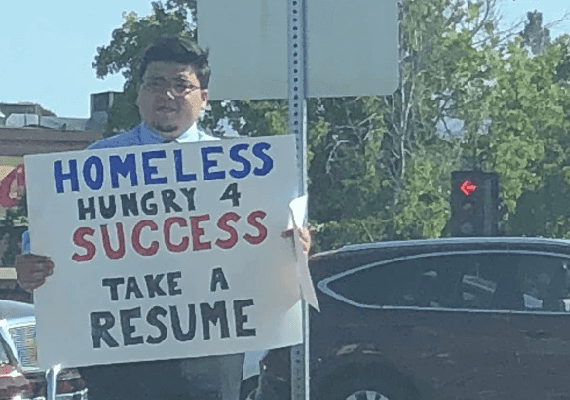 ההומלס לא ביקש דגים - הוא ביקש חכה