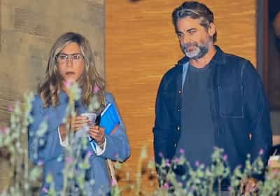 זה הופך לרציני: ג'ניפר אניסטון והחבר החדש כל הזמן ביחד