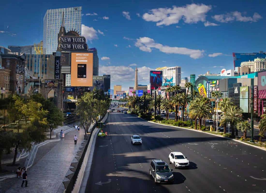 התיירות ללאס וגאס צונחת בשיעור הגבוה ביותר מאז מגפת הקורונה