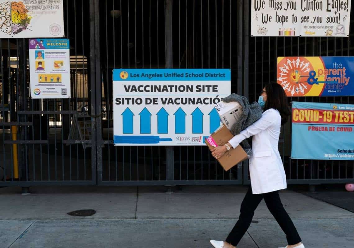 קליפורניה הודיעה רשמית: חובת החיסונים בבתי הספר תידחה לשנה הבאה