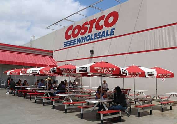 הנשק הסודי של קוסטקו? נקניקיה ושתייה קלה בדולר וחצי