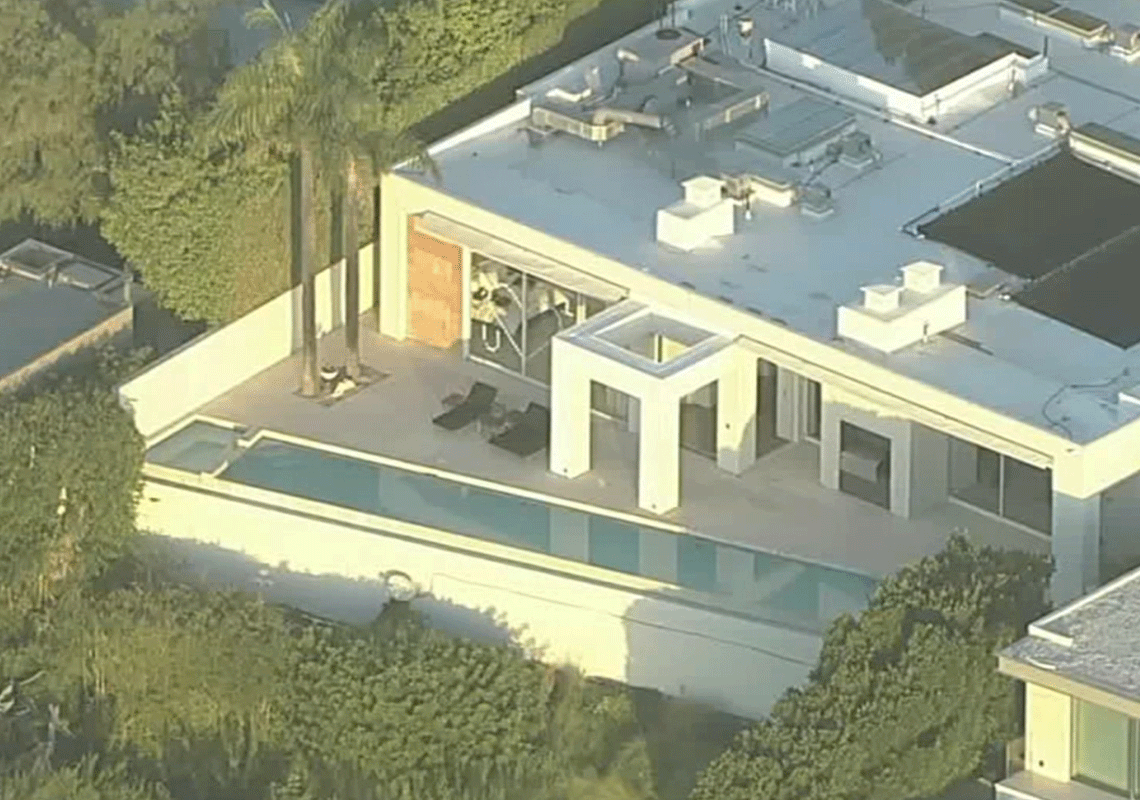 שוד נוסף בלוס אנג'לס: כנופית רעולי פנים פרצה לביתו של קיאנו ריבס