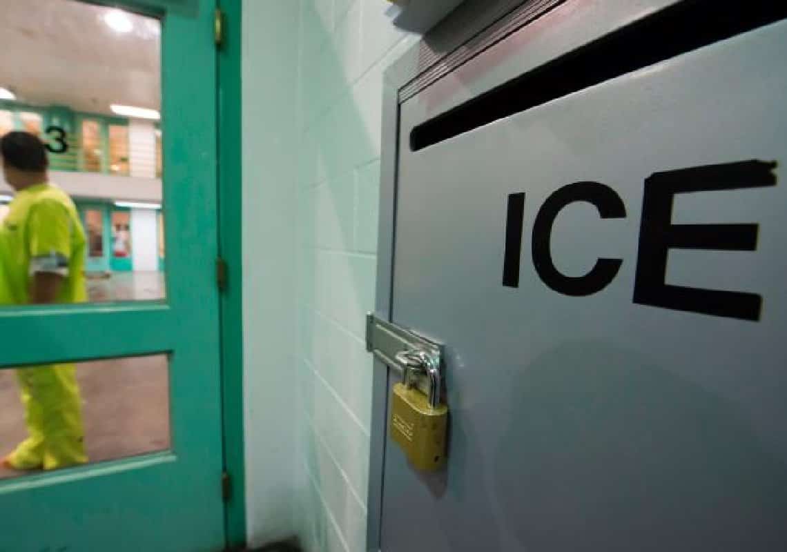 נתוני רשויות ההגירה נחשפים: זינוק חד במספר המהגרים שנעצרו או גורשו מארה"ב