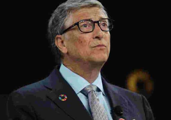 "אפל היא חברה מדהימה": ביל גייטס מגבה את הצעד העסקי הגדול של וורן באפט