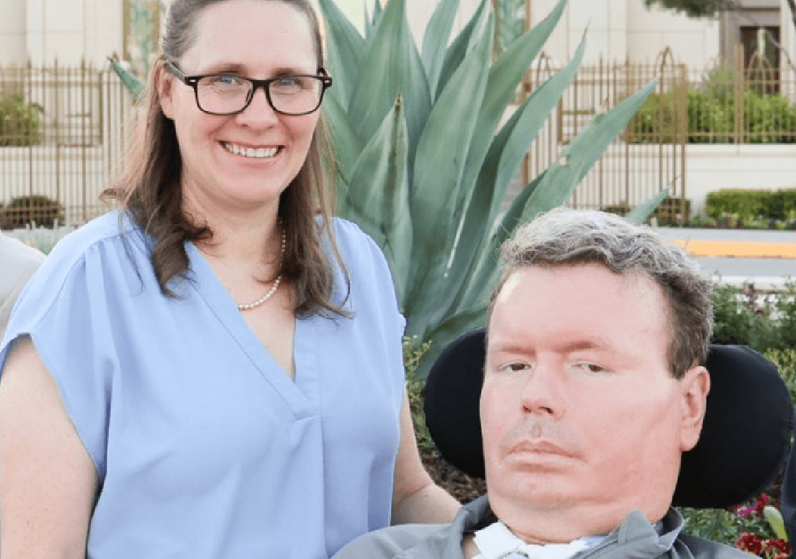 נוראלינק פורצת גבולות: חולה ALS ראשון מתקשר באמצעות שתל מוחי