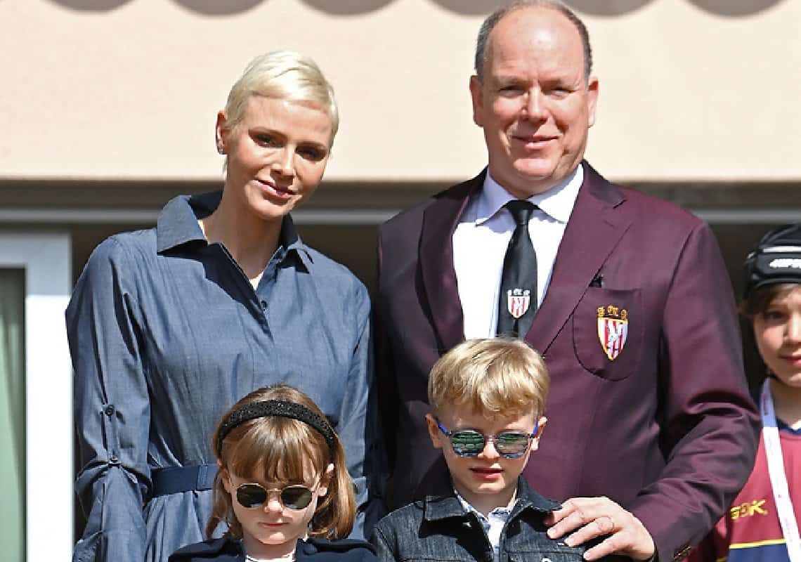 מקורב לנסיך אלברט חושף: ״הוא שילם 10 מיליון פאונד לנסיכה שרלין בשביל שתגיע איתו לאירועים״