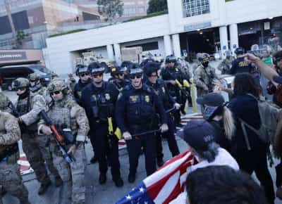 גם ביום החירות האמריקאי: פשיטות הגירה המוניות הותירו ילדים ללא הורים