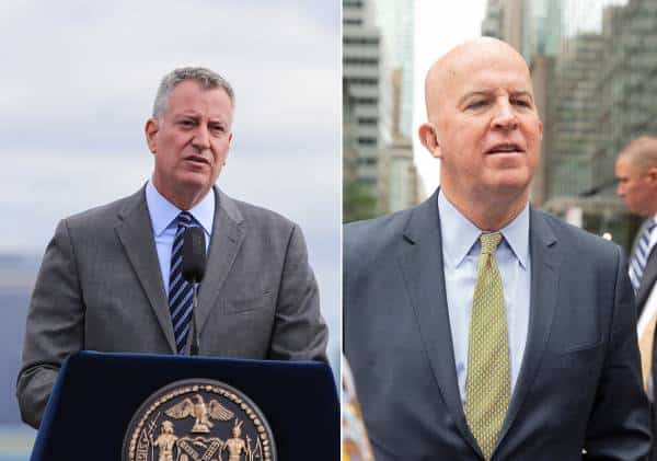 טלטלה בפרשת חניקת העצור למוות: שוטרי ניו יורק איבדו אמון בראש העיר ובמפקדם