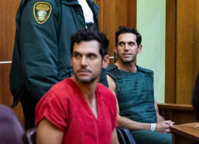 כל הפנים והשמות: אמנית ניו יורקית מתגברת על השתיקה ומאשימה את האחים אלכסנדר באונס המוני