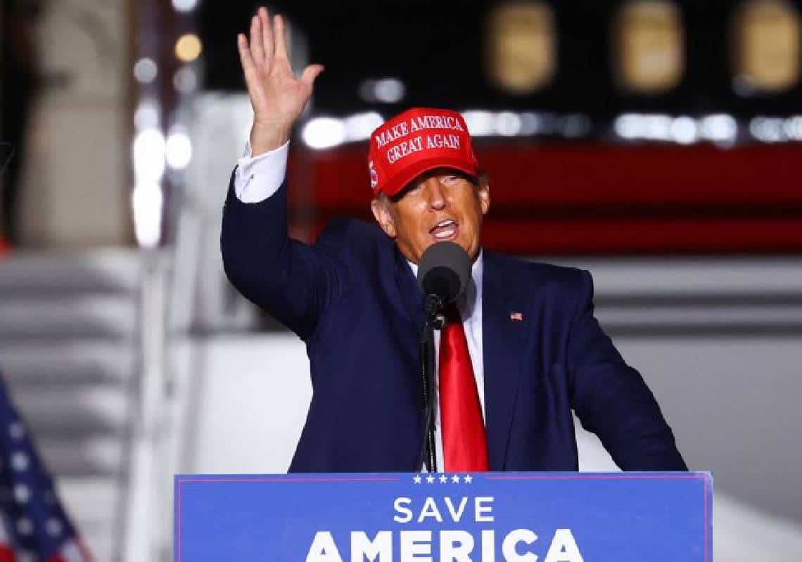 דעה: יש אי-סדרים בבחירות. הם רוצים שנאמין שמכונות ההצבעה ופתקי הדואר הם אשמת טראמפ כדי להמליך את דה-סנטיס החלש