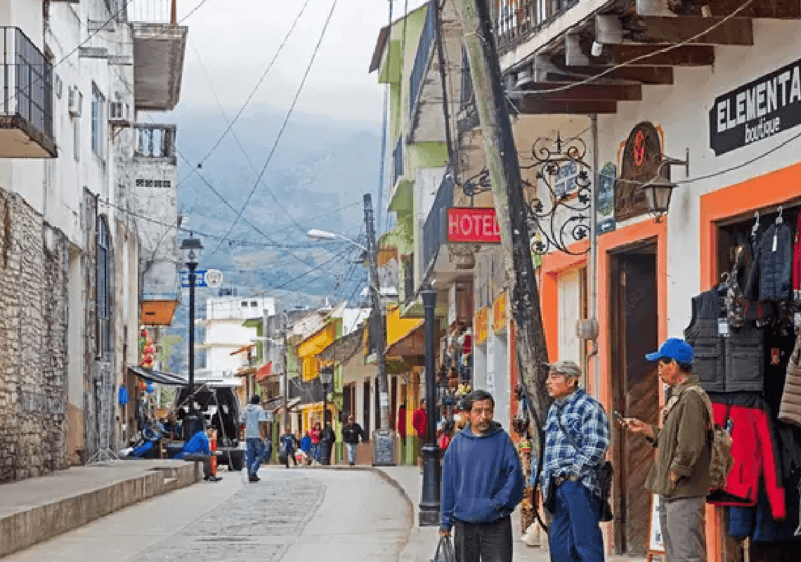 מקסיקו: 7 גופות אותרו לאורך רחוב תיירותי