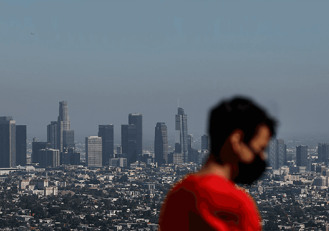 לוס אנג'לס עשויה לחייב הצגת תעודת חיסון בכניסה למרחבים סגורים: "למנוע התפרצויות חדשות"