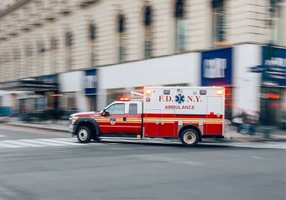 טרגדיה בלונג איילנד: תלמידה התמוטטה ומתה מול חבריה