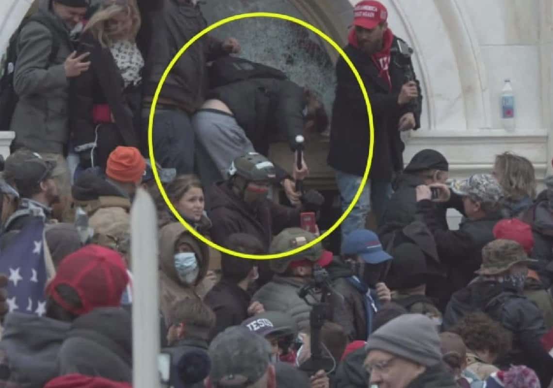 לאחר שתקף שוטרים במהלך הפריצה לקפיטול: צעיר בן 20 בדרך לשני עשורים בכלא הפדרלי