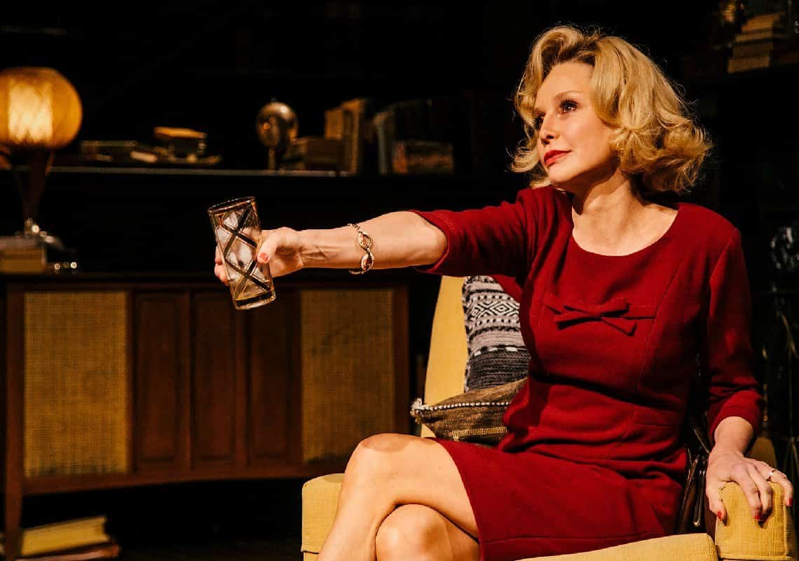 כוכבת הסדרה ״אלי מקביל״ חוזרת לבמה אחרי 20 שנה: ״זה מרגיש נהדר״