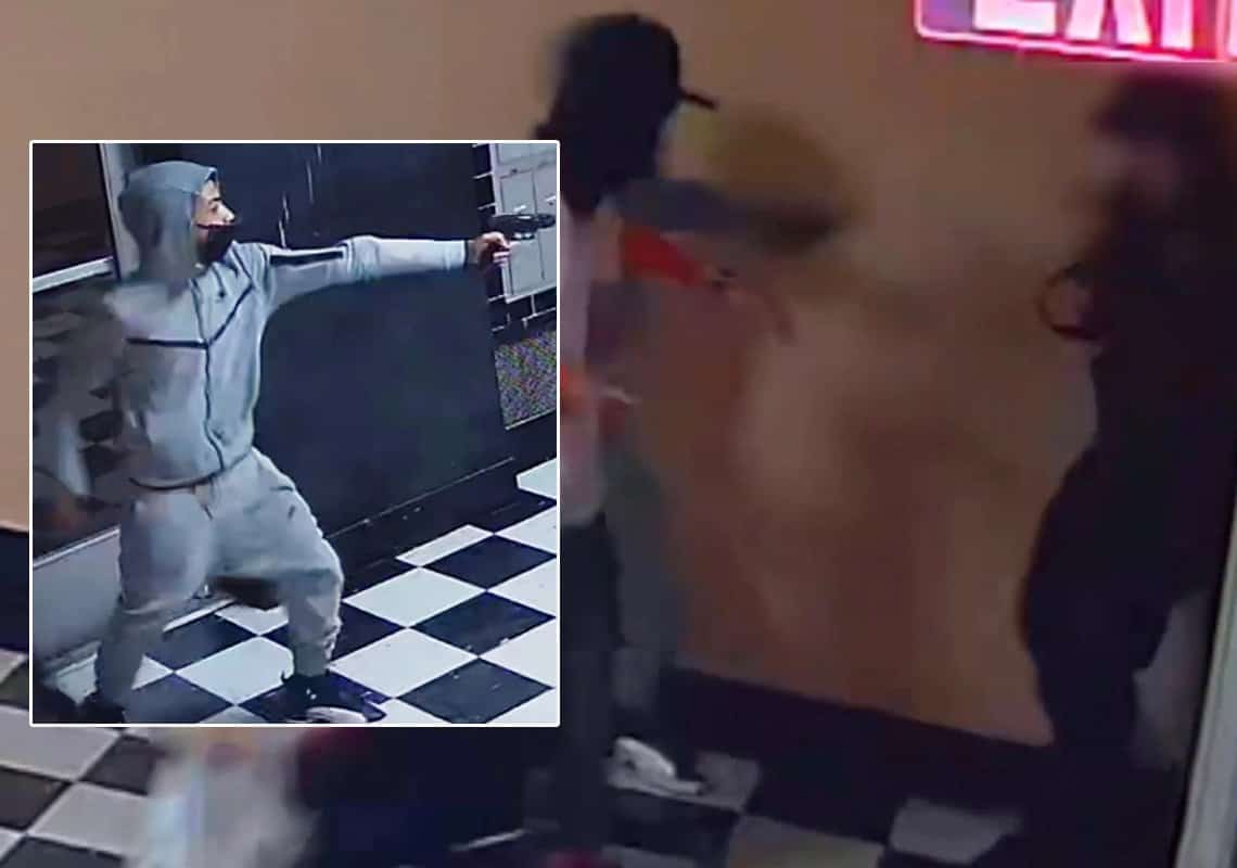 תיעוד מניו יורק: שליח הותקף ונשדד באיומי אקדח