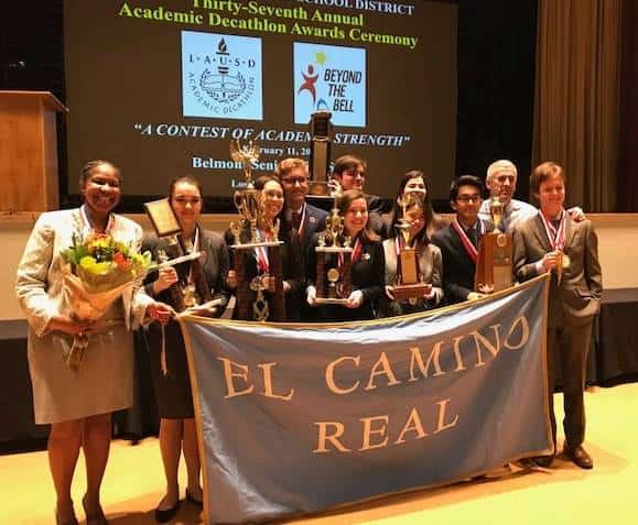 לוס אנג'לס: תיכון "אל קמינו" זכה בפרס האקדמי של דקטלון לשנת 2018