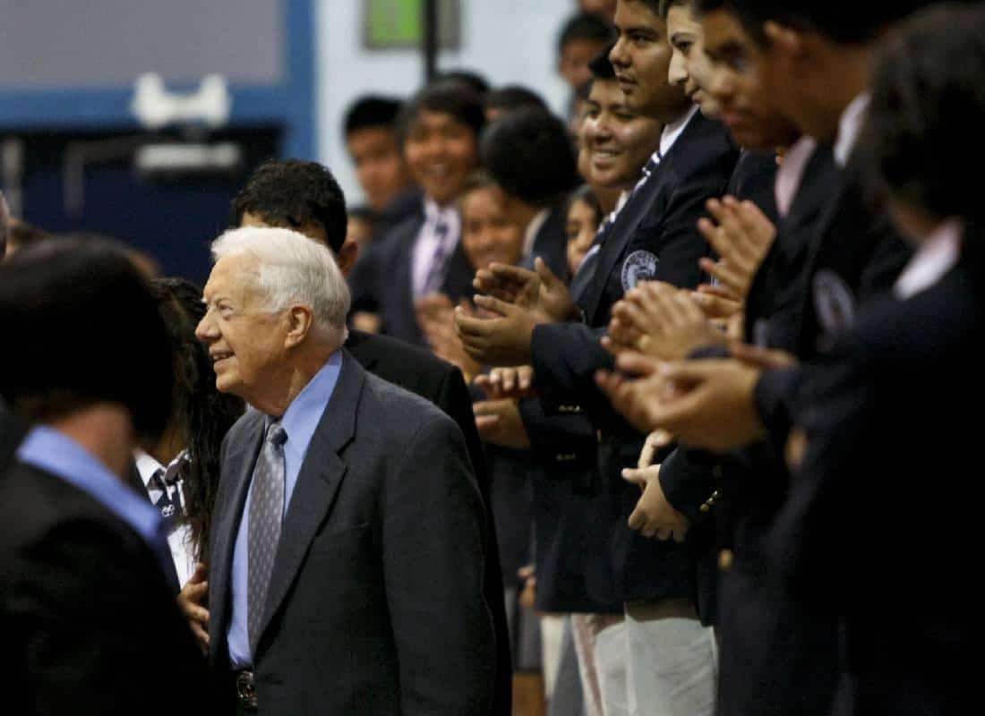 נשיא בן 100: מושל ג'ורג'יה, בריאן קמפ, מכריז על יום שלישי כ'יום ג'ימי קרטר'