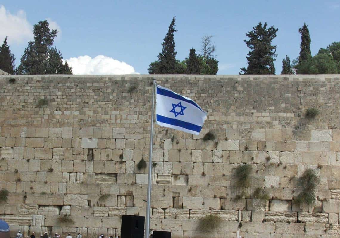 דעה: 95% מאנשי התקשורת בימין הם בכיינים נטולי חזון וחשיבה עצמאית