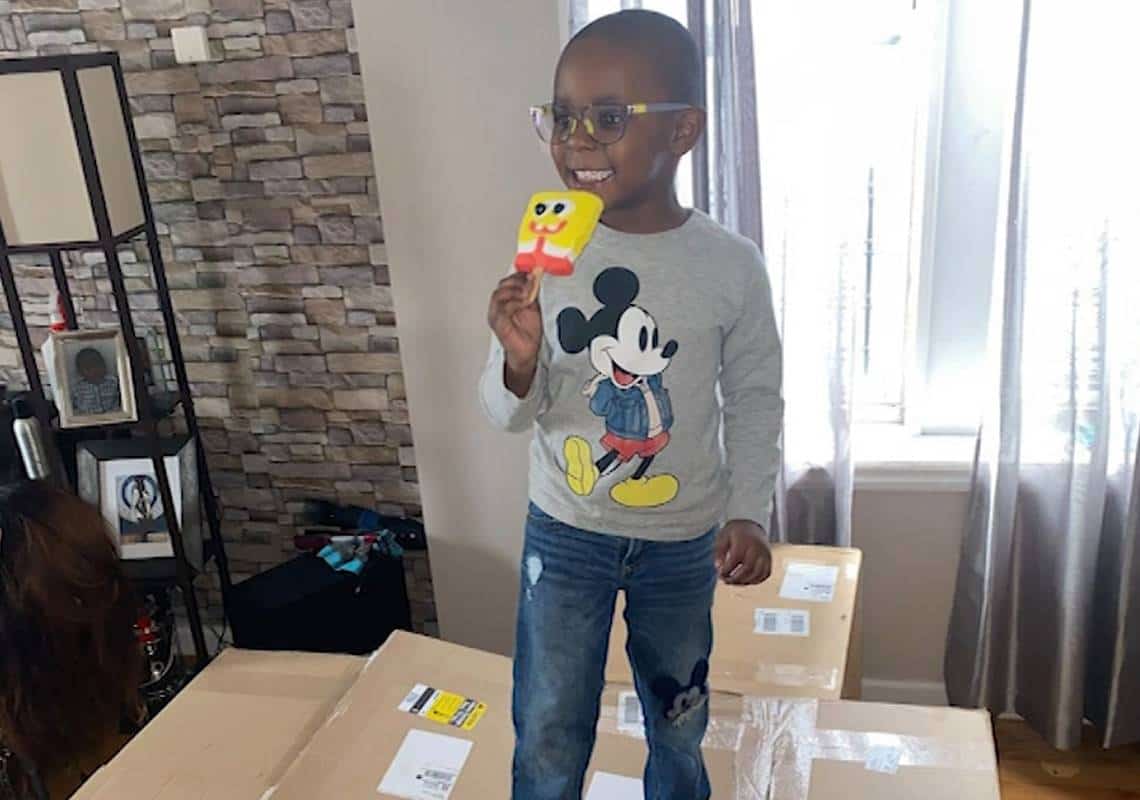 טעות יקרה: בן 4 הזמין מאות ארטיקים של 'בובספוג', אמזון חייבה את אמו ב-2,600 דולר