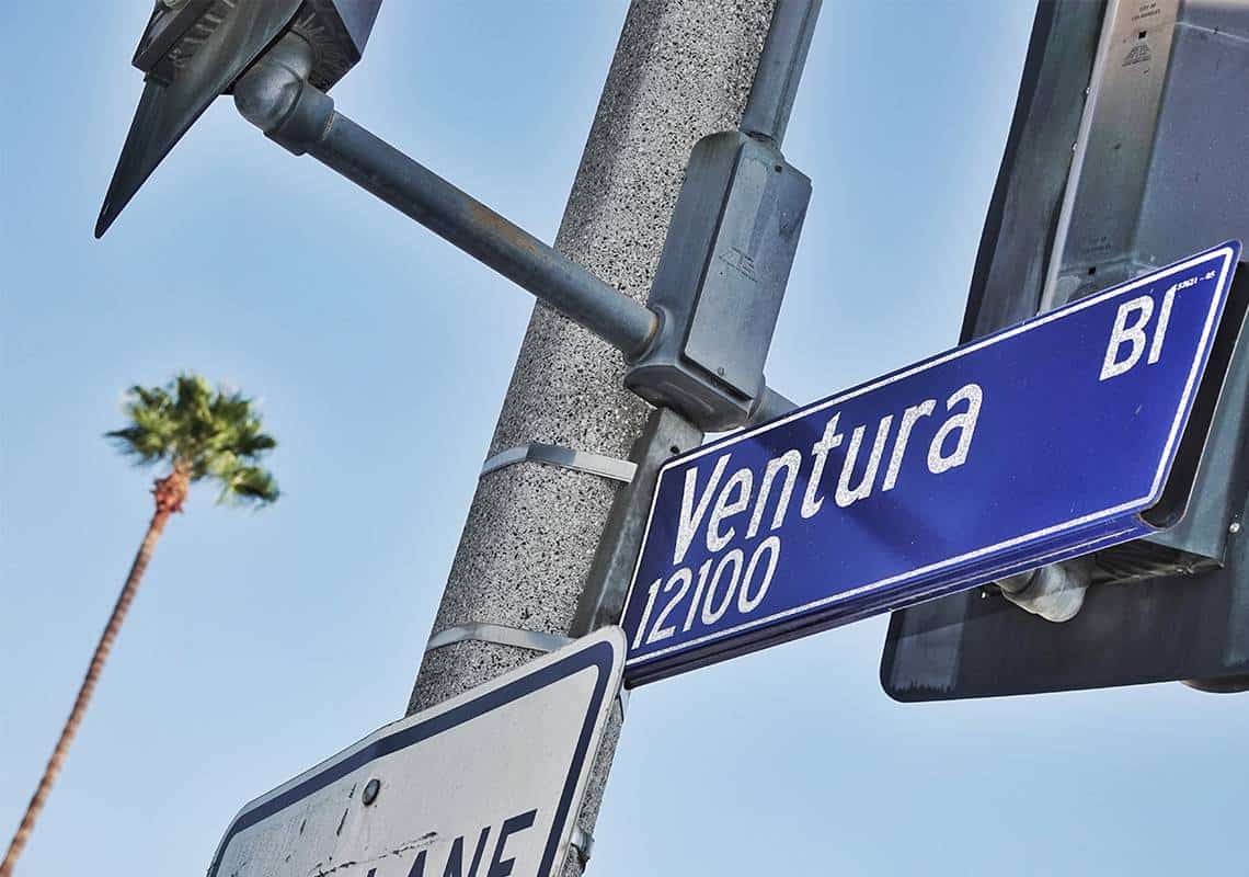 הונאת כספי סיוע לעסקים קטנים בוואלי לוס אנג'לס: תושב אנסינו גנב מיליוני דולרים