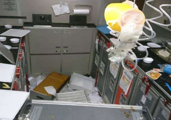 אימה באוויר: 15 פצועים בעקבות מערבולת עוצמתית במהלך טיסה שיצאה ממיאמי