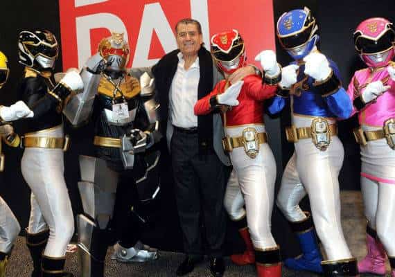 מתעשר עוד קצת: חיים סבן מוכר את מותג הפאוור ריינג'רס תמורת 520 מיליון דולר