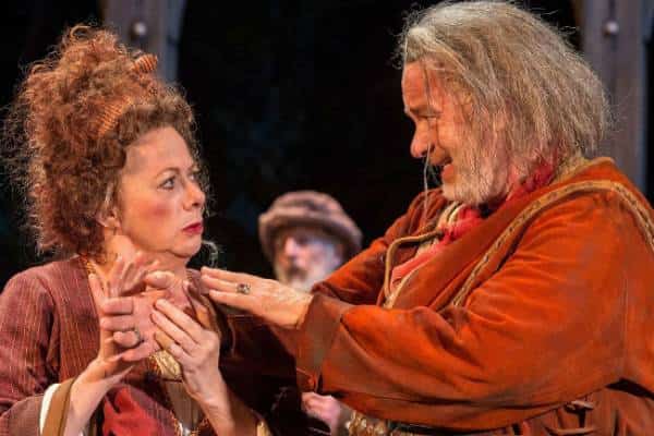 הזדמנות אחרונה לראות את טום האנקס בשני חלקים: "הנרי הרביעי" בלוס אנג'לס 