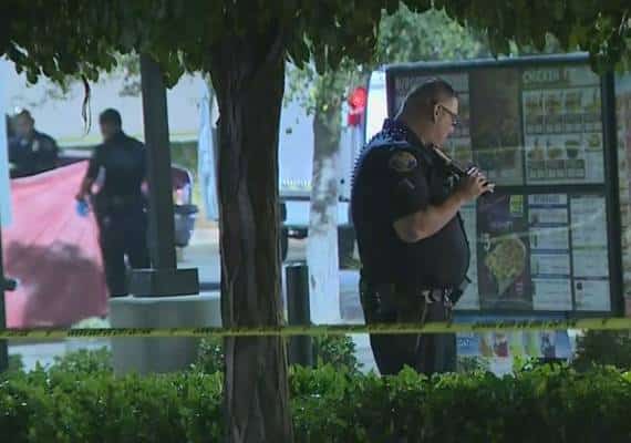 לוס אנג'לס: גבר נורה למוות מחוץ לסניף של "Jack in the Box"