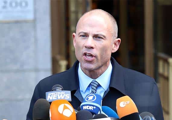 בשל חשד לאלימות: נעצר עורך דינה של סטורמי דניאלס