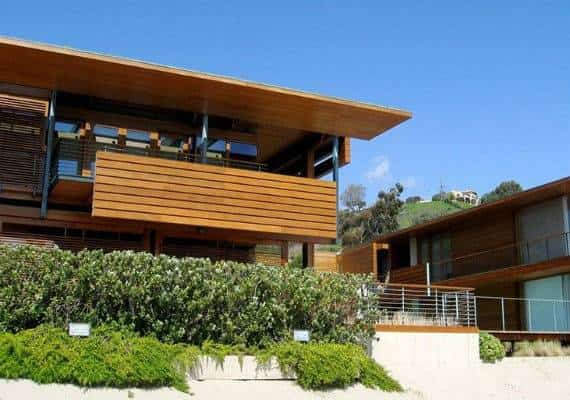 נשבר השיא של יו הפנר: מייסד "הארד רוק קפה" מוכר בית במליבו ב-10 מיליון דולר יותר מאחוזת פלייבוי