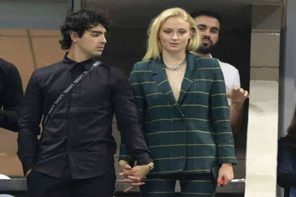 פתחו יומנים: סופי טרנר וג'ו ג'ונס מתכננים להתחתן בקיץ הבא בצרפת 