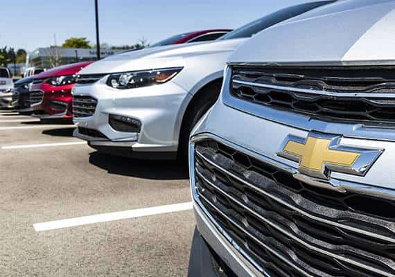 זעזוע ב-GM: סוגרת 3 מפעלים ומפטרת 15% ממקבלי המשכורות שלה