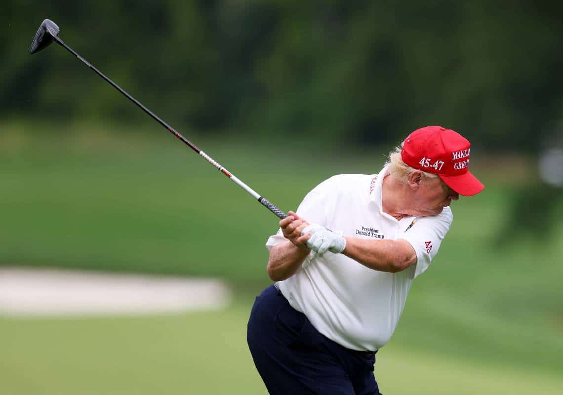 טראמפ בעסקה פרטית: וילות בחוף ומגרש גולף יוקרתי - בקטאר