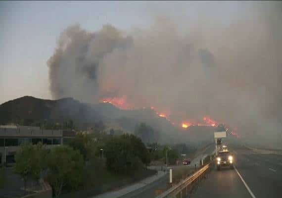 9 הרוגים כתוצאה משריפות הענק בקליפורניה, פינוי חובה במליבו וחלקים מקלבסס ו-הידאן הילס