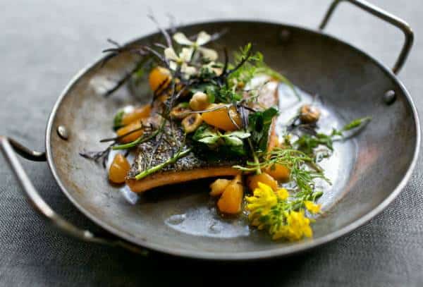 שווה להמתין: למרות שיש לה כוכב מישלן, האווירה במסעדת State Bird Provisions נטולת פוזה והאוכל נפלא