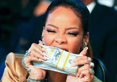 גם זה קורה: ריהאנה הפסידה עשרות מיליוני דולרים במיזם יוקרתי בשיתוף לואי ויטון