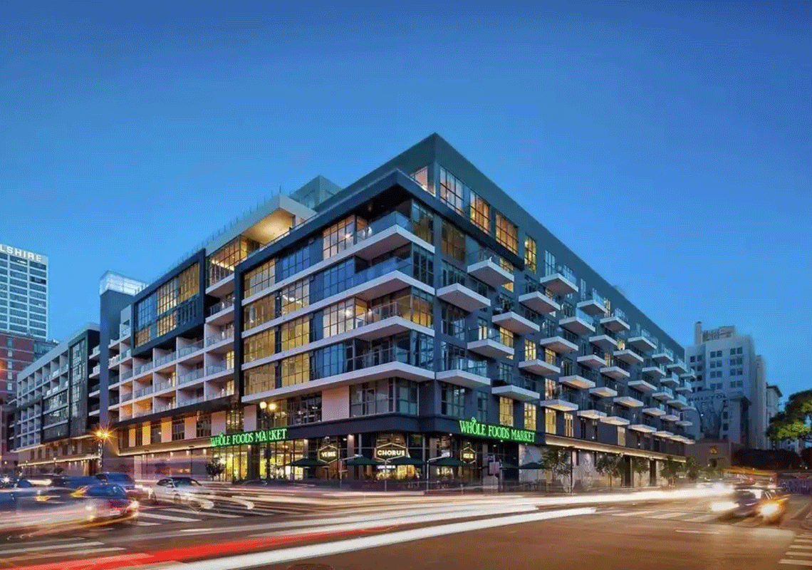 חשד לרוצח סדרתי בלוס אנג'לס: שתי דוגמניות אותרו ללא רוח חיים בדירתן