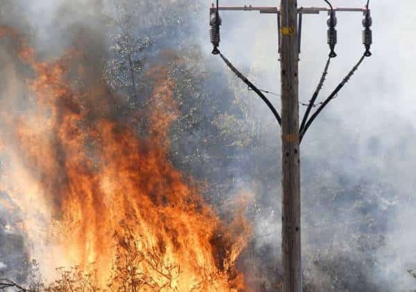 "PG&E היא חברה כושלת": האם קליפורניה תרכוש את חברת החשמל הגדולה בארה"ב?