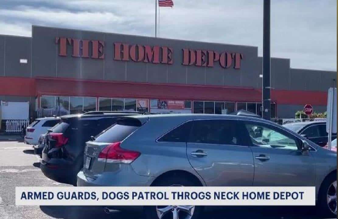 ניו יורק: הום דיפו שוכרת שומרים וכלבים כדי להילחם במהגרי חניה אגרסיביים