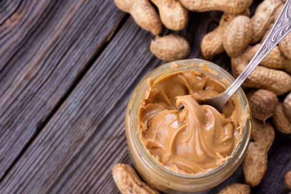 שלא ימרחו אתכם: אחד ממוצרי המזון שיכולים לסייע בירידה במשקל הוא ממרח חמאת בוטנים