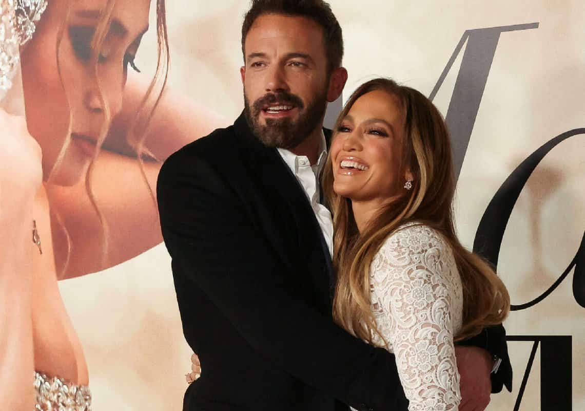 ג׳ניפר לופז: ״אני לגמרי גברת אפלק. אני חושבת שזה רומנטי״