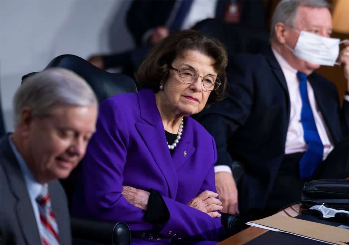 הסנאטורית היהודיה מקליפורניה עונה למושל: "אין לי כל כוונה לפרוש לפני סיום כהונתי"