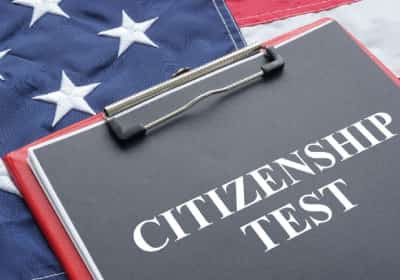 האופי והערכים שלכם יקבעו: טראמפ מקשיח את הקריטריונים לאזרחות