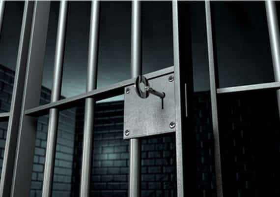 שיאן ההופעות: נעצר 344 פעמים וכעת שוב בדרך לכלא