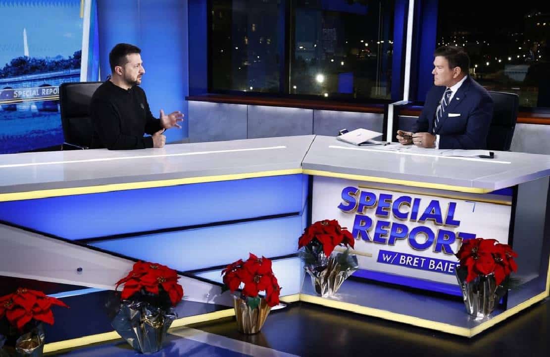 זלנסקי הובך בשידור חי בפוקס ניוז: "מה דעתך על טענות שאתה אוגר כוח בצורה לא דמוקרטית?"