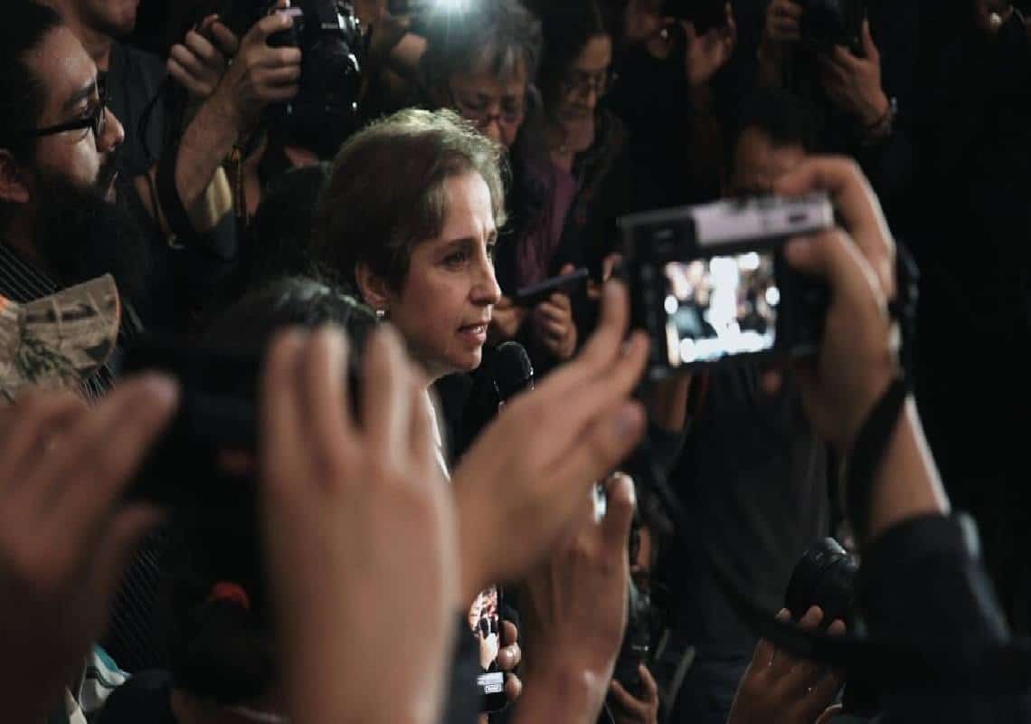 עיתונאית שנאבקת בשחיתות וחייה נמצאים בסכנה: ״דממת אלחוט״ הוא בהחלט סרט שאתם חייבים לצפות בו 