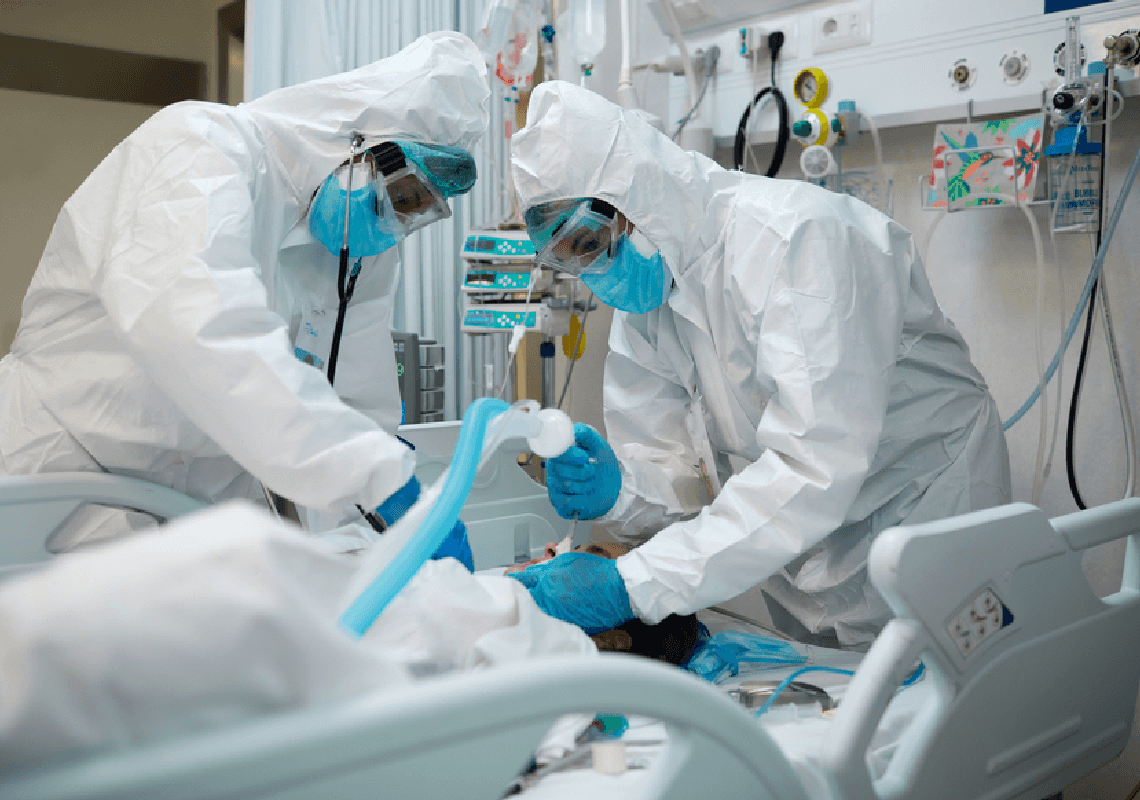 עם 100 אלף מאושפזים ולמרות החיסונים: החודש היה גרוע יותר מאוגוסט אשתקד