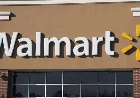 הקרב בין וולמארט לאמזון על מוצרי המזון הטריים מתחמם והלקוחות נהנים ממשלוח עד הבית